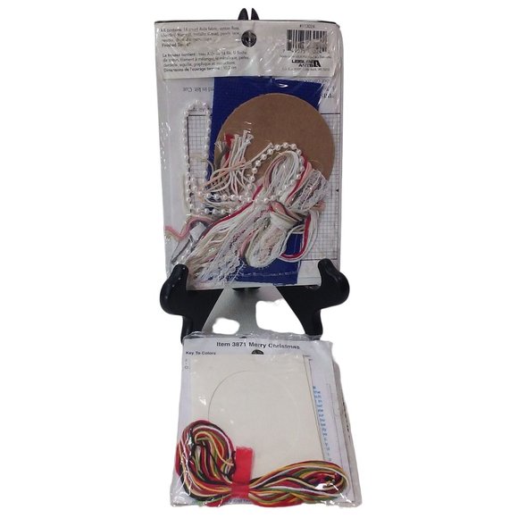 Bundle Lot of 2 Needlework Kits Christmas Snow Babies Leisure Arts 113024 NIP - Picture 2 of 8